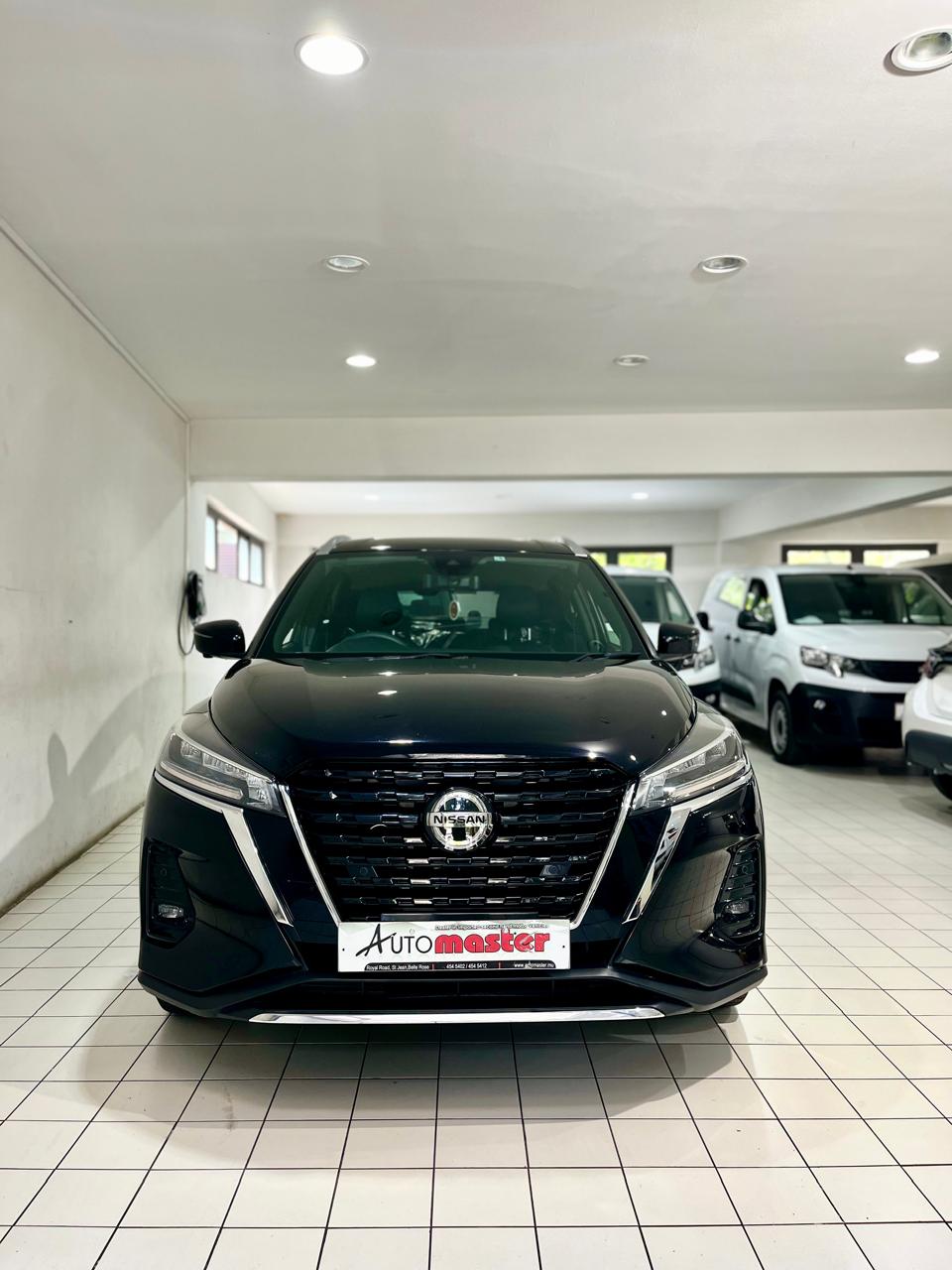 Nissan Kicks Hybrid